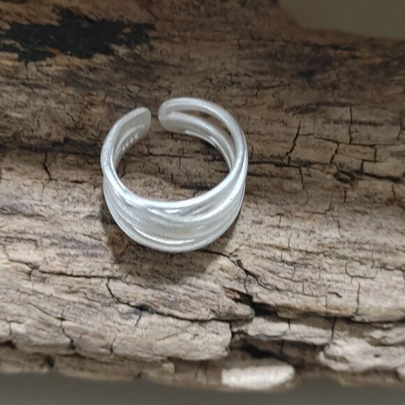 Artisan Sterling Silver 925 Ring Matte Wrap Twist Cuff Band Open Back Adjustable - Picture 9 of 9